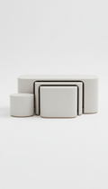 Tables gigognes en porcelaine blanche